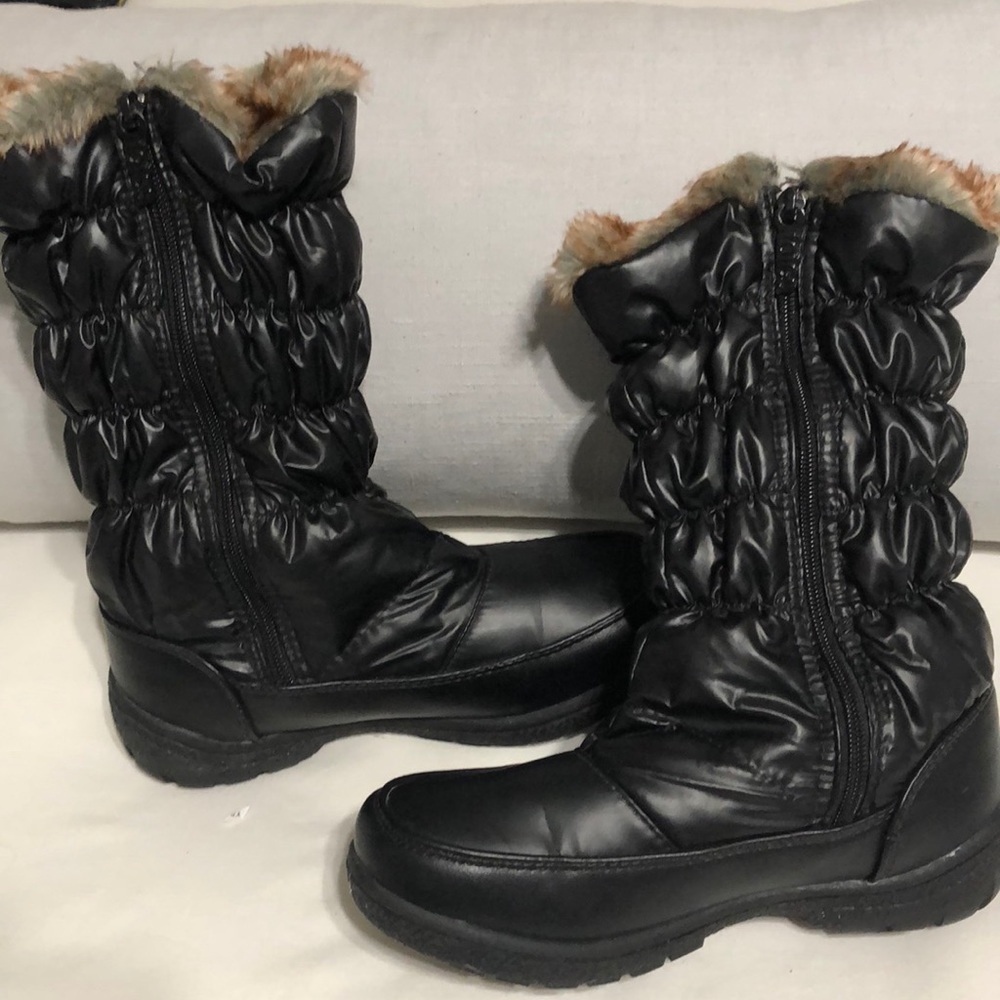 TOTES WINTER BOOTS